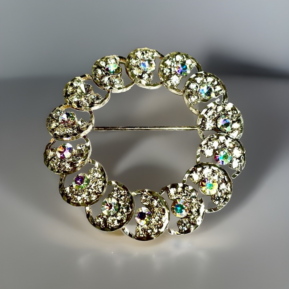 Vintage‎ Iridescent Rhinestone Circle Wreath Brooch Sliver Tone Colorful Crystal - Picture 2 of 5